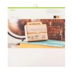 Meilleure affaire 🔔 Machine De Coupe 30 Papiers Carton Kraft Noir, Blanc Et Marron 30,5 X 30,5 Cm - Cricut 🎉